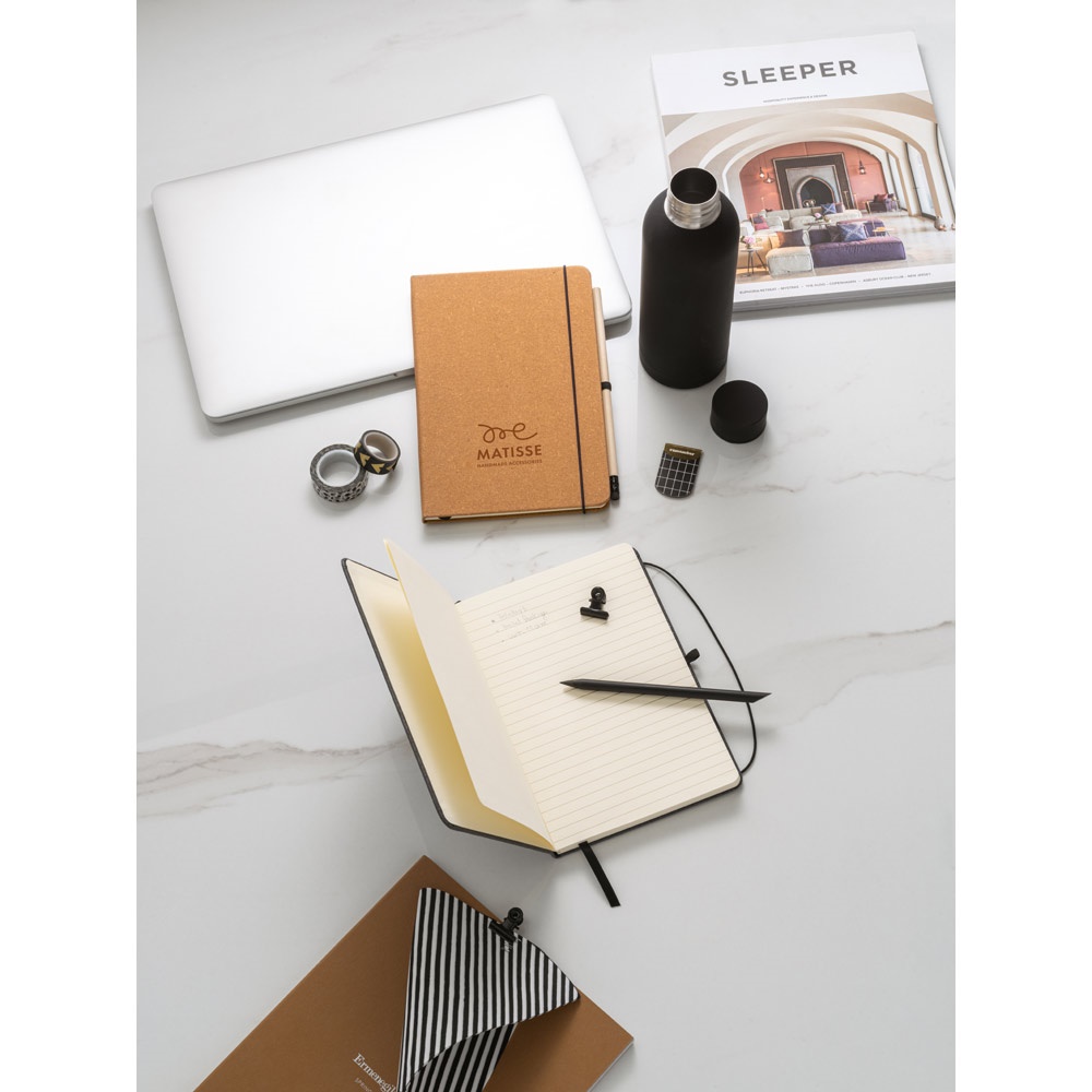 Bloc-notes A5 avec couverture rigide en cuir (70% recyclé) avec pages lignées