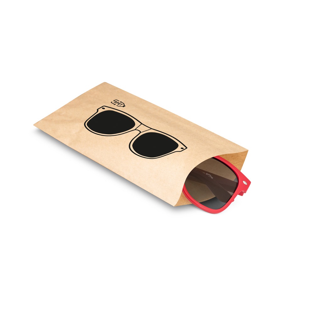 Lunette de soleil en polyester recyclé (100% rPET)