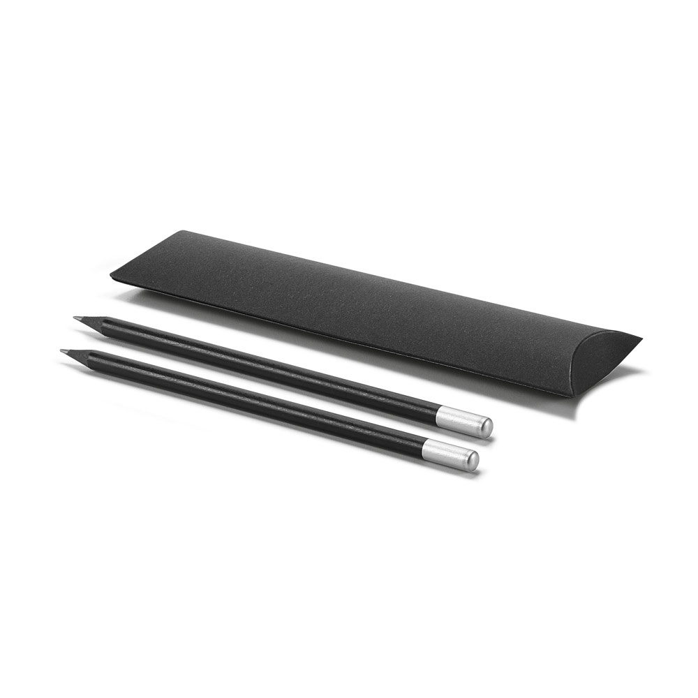 Set de deux crayons taillés